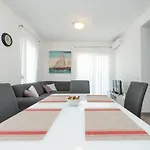 Crowonder Luxury Vir- 6 New Apartments For Families With Playground For Kids