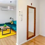 Luxury Apartments Hills