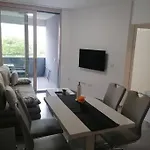 Flat Peraic Zadar