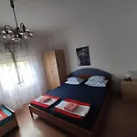 Family Apartment Near Beach