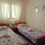 Apartment Vesna Vir