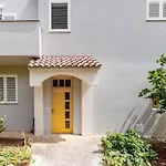 Apartments Happy
