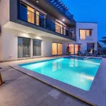 Villa Karlo