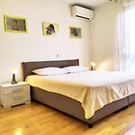 Apartment Adriana