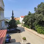 Apartmani Giro