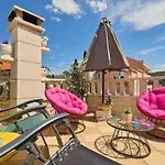 Heavenly Holiday Home