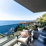 New&Luxury 5* With An Amazing View - Pure Apartment