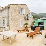 Villa Ro-Ma