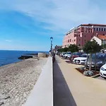 Holiday Home Petrcane/Zadar Riviera 8249
