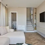 Apartment Blu