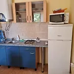 Apartmani Strbic, 100M Plaza