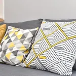 Studio Apartment Bee One
