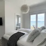 Apartment Beachfront Petar
