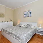 Apartment Sunny Side