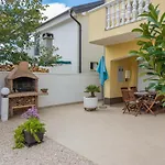 Apartments Sarlija