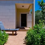 Private Garden Apartment Dubrovnik