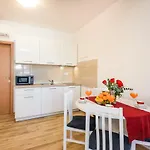 Apartman Ana, Metkovic