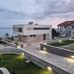 Villa Privlaka