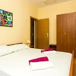 Apartment & Room Braica