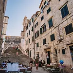 Art Deco Old Town Square By Duhomes