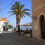 Apartments Lastavica