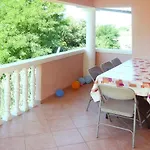 Apartments Ljilja In Privlaka, Near Sandy Beach