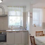 Apartment Fjaka