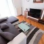 Matej 2