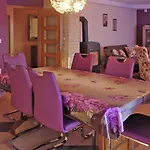 Apartment In Jasenice-Rovanjska, Comfortable And Close To The Beach
