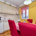 Apartment Simeone