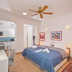 Charming Studio At The Old Town Gate