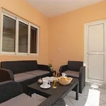 Apartment Cara 7