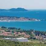 1 Bedroom Beautiful Apartment In Biograd