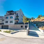 M&N Luxury Apartment