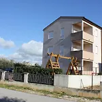 Luka Apartman Pakostane