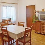 Apartment Anica