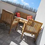 M&T Apartman