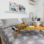 Memories Apartment
