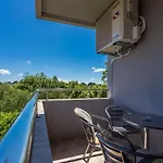 Adriano 2Br Apartment With Terrace