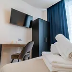 Art Apartments