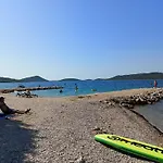 Buqez Resort, Vila 51