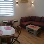 Braun Apartment