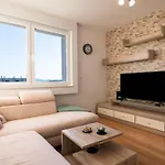 Sunny Apartment