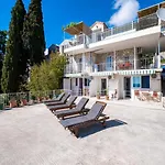 Apartment Lo-Mar