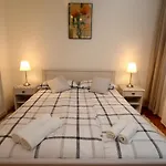 Apartment Mira Lapad