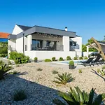 Villa Barbara-Holiday Home With Sea View