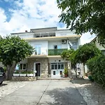Apartments Skeva