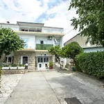 Apartments Skeva