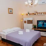 Apartman Neli