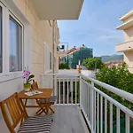 Apartment Manilu